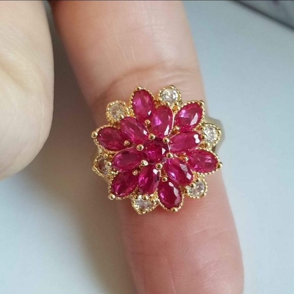 New 18K Gold Plated Ruby Diamond Flower Ring for Women - Picture 7 of 9